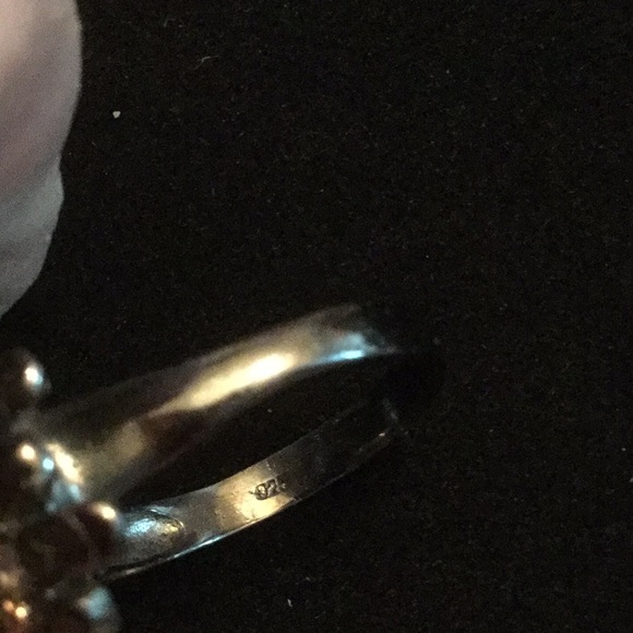 Elegant Genuine Aquamarine Cabochon Ring - Picture 6 of 11